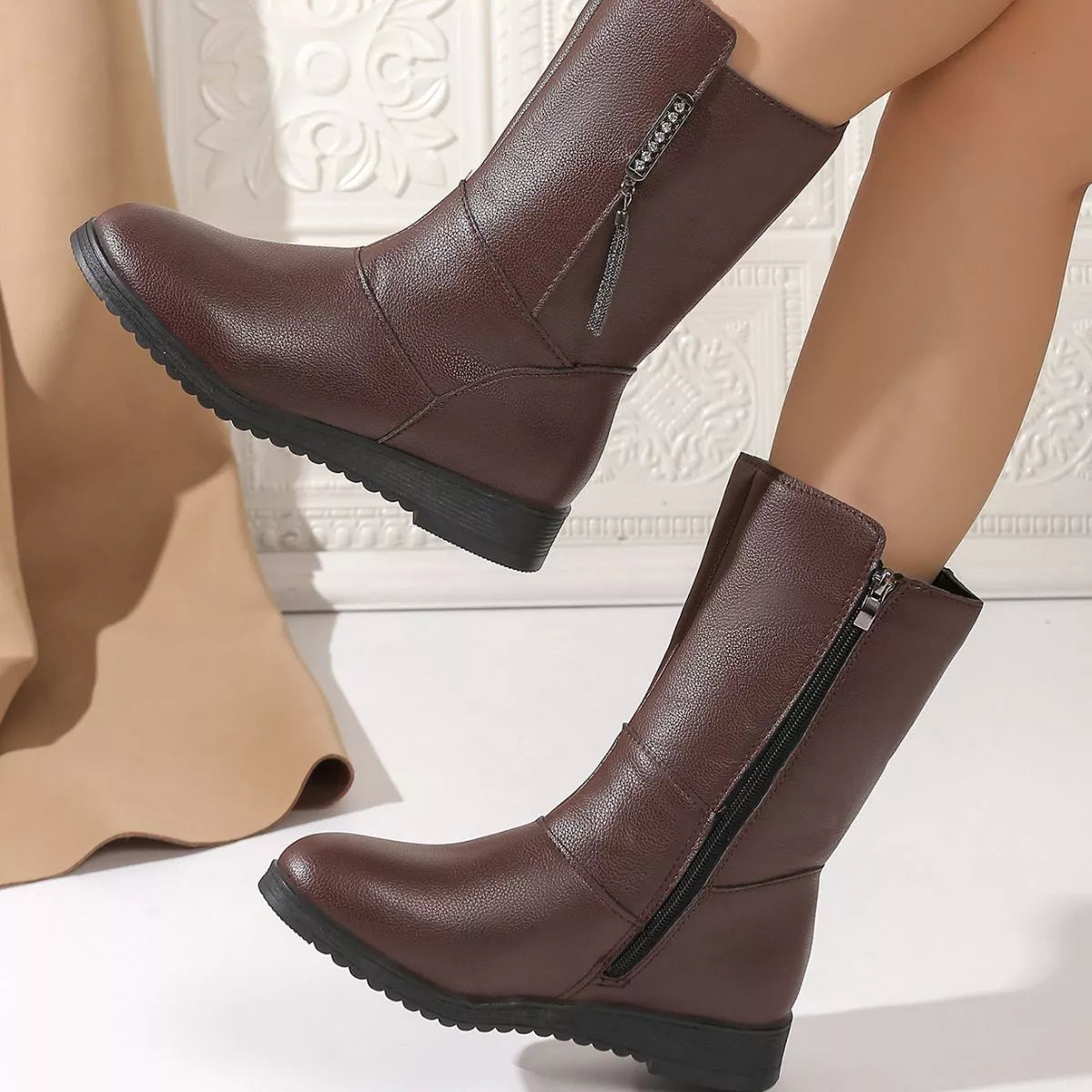 Round Toe Side Zip Boots