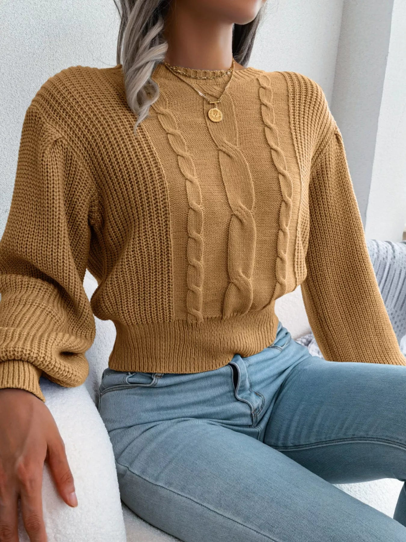 Cable Knit Round Neck Cropped Sweater