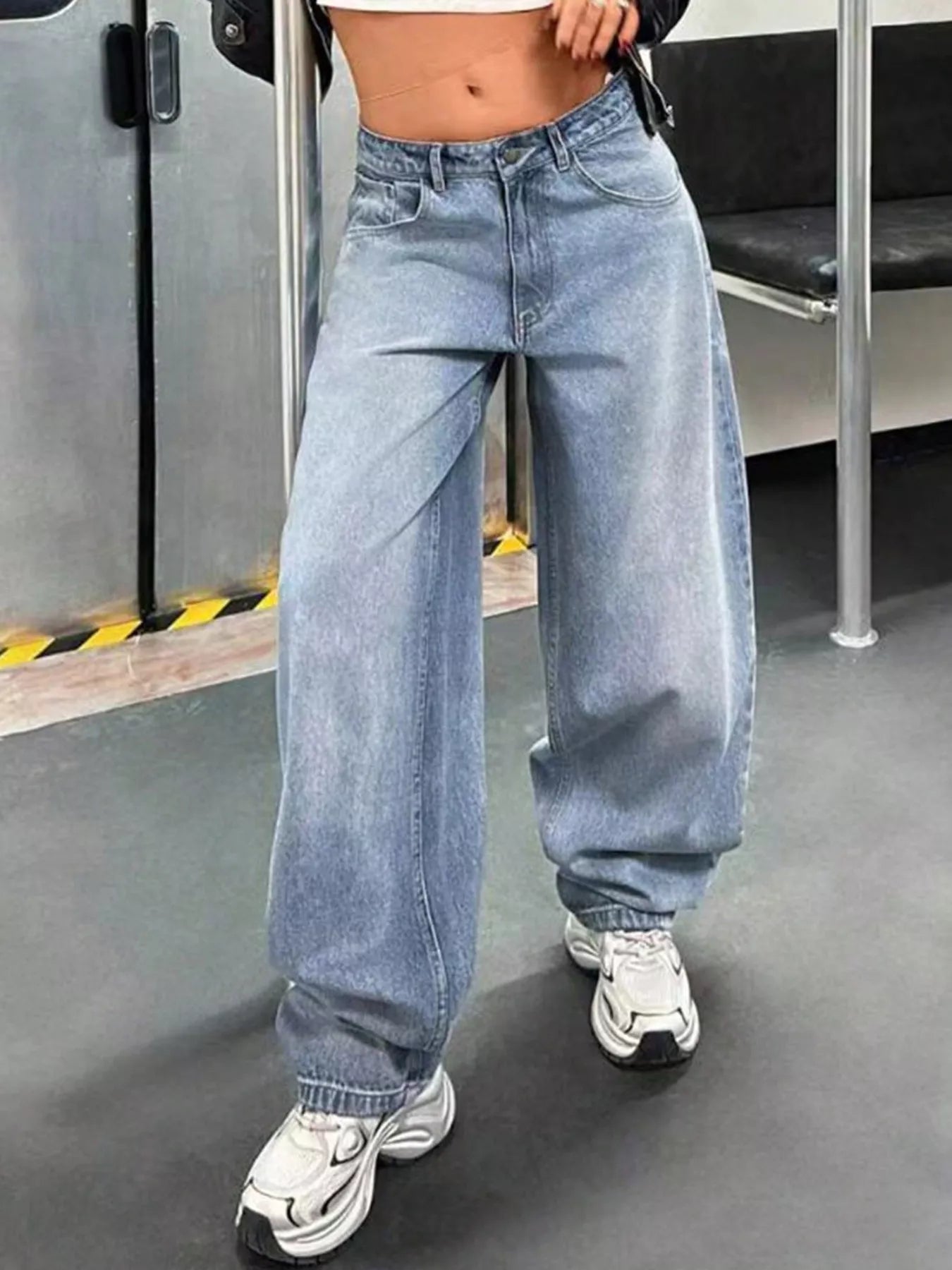 Baggy Wide Leg Jeans