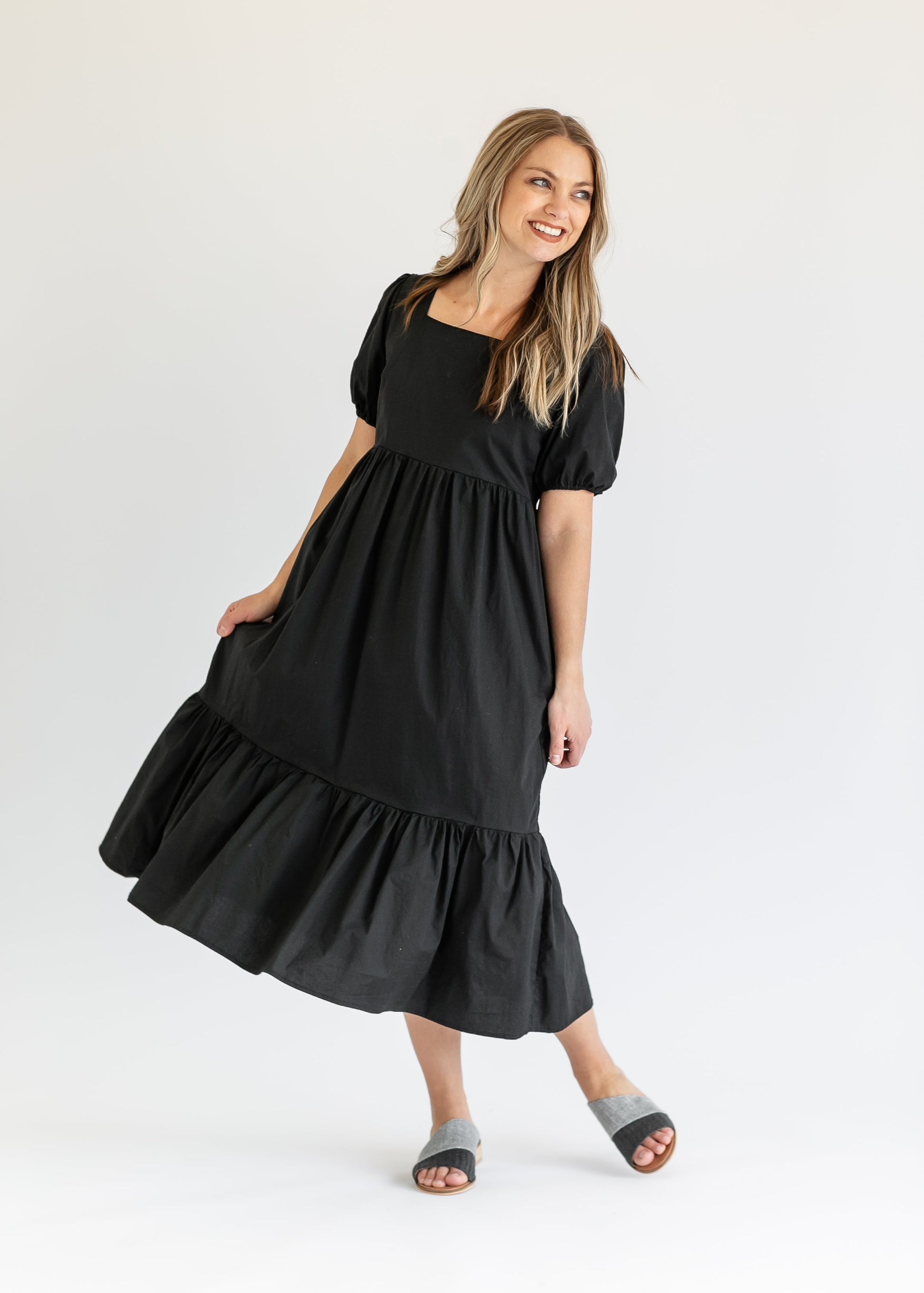 Ava Square Neck Midi Dress Black