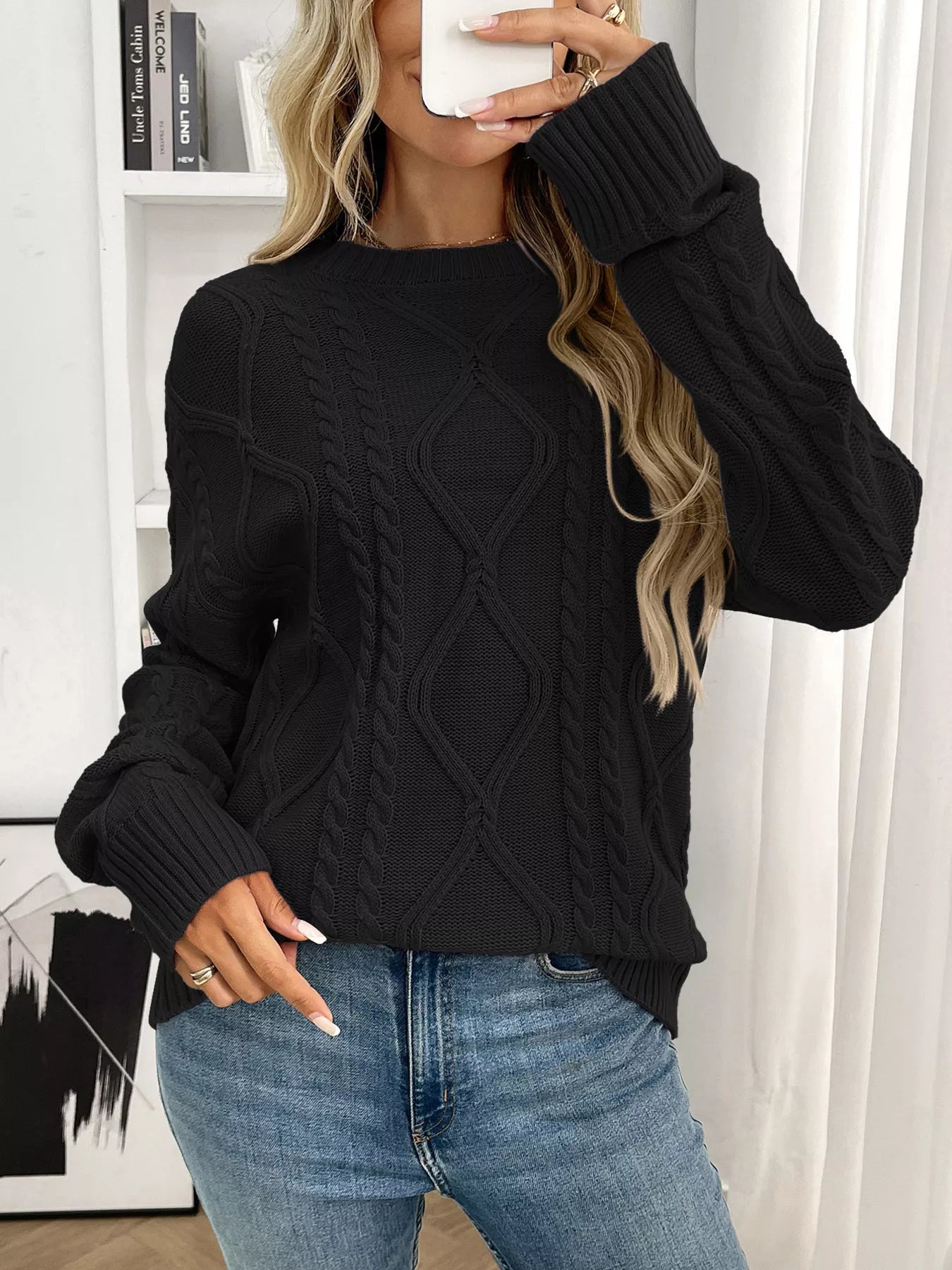 Cable Knit Round Neck Long Sleeve Sweater
