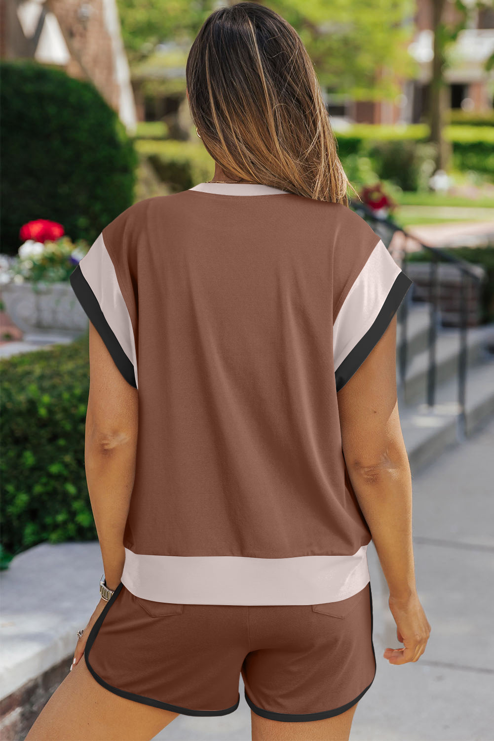 Polyester Two-Piece Set with Contrast Top & Shorts