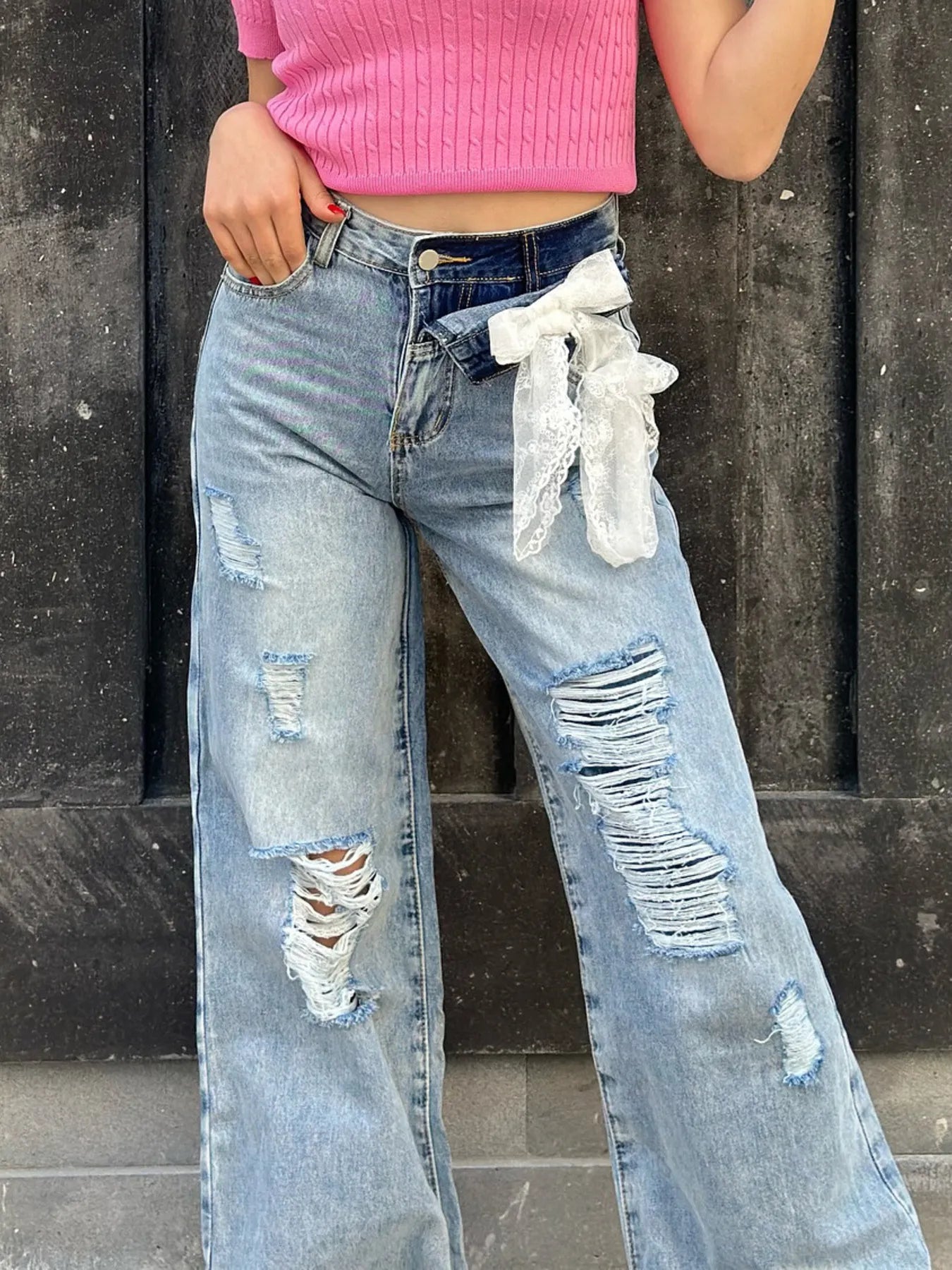 Distressed Wide Leg Jeans