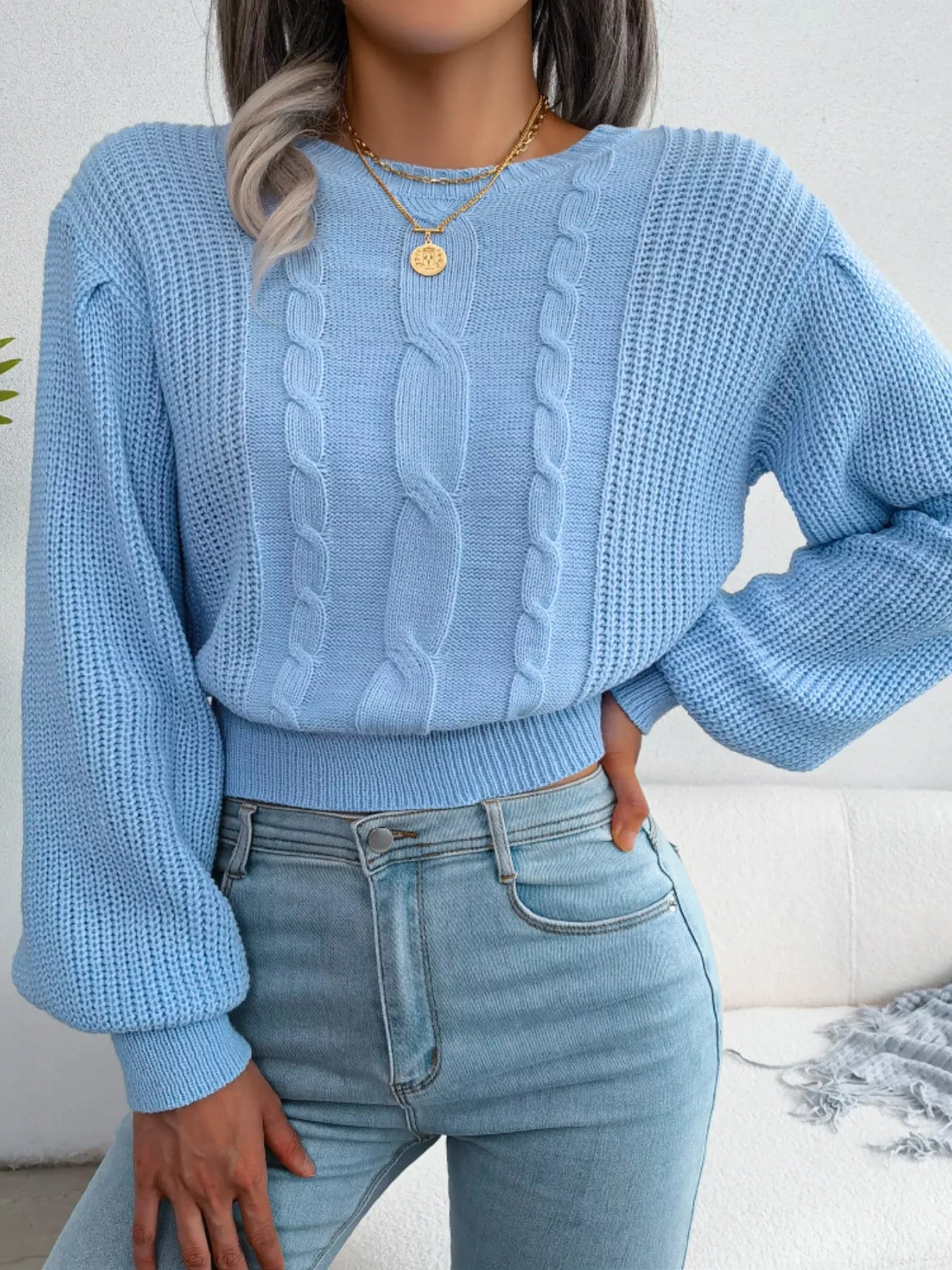 Cable Knit Round Neck Cropped Sweater