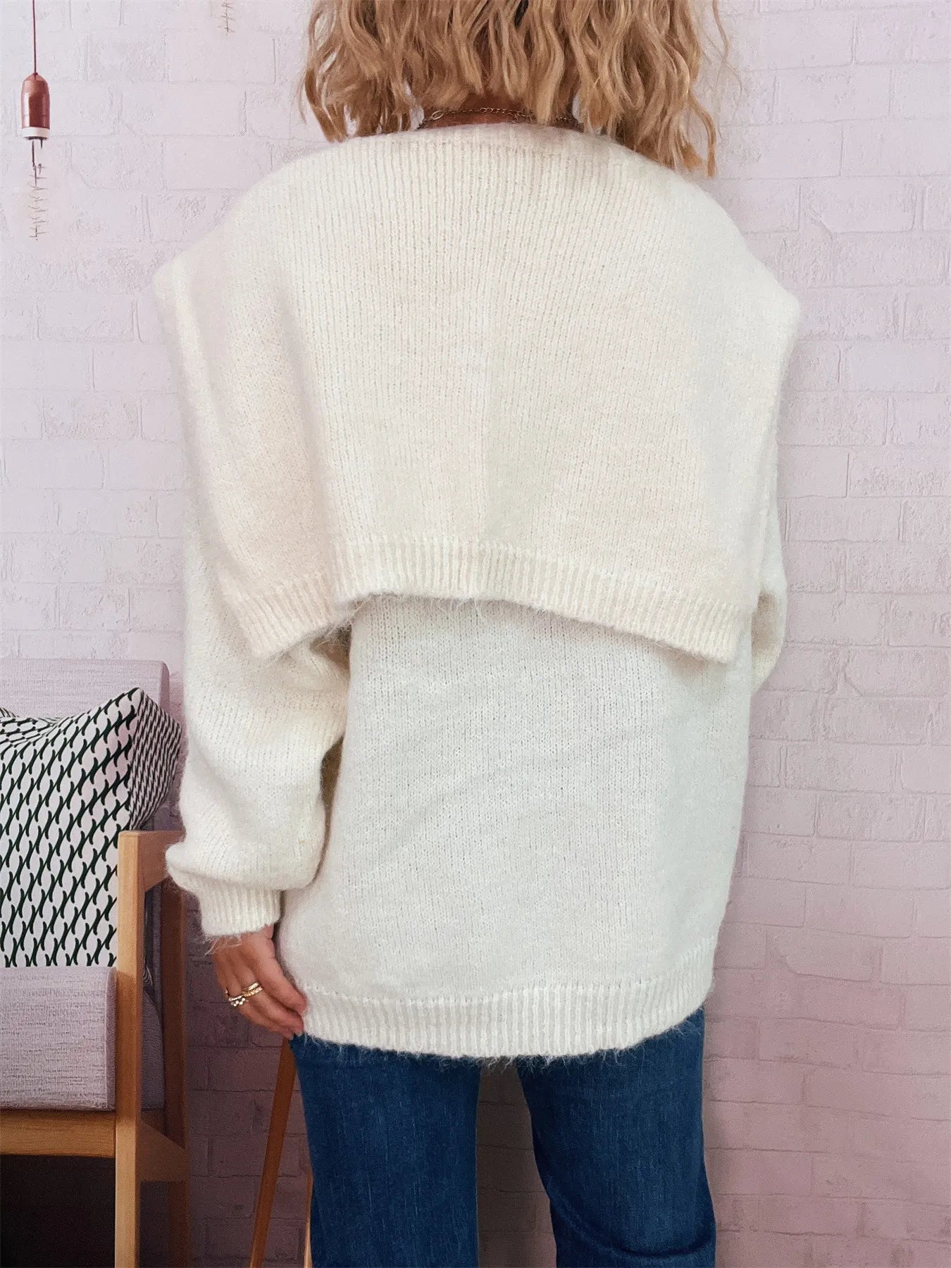 Ribbed Hem V-Neck Sweater with Shawl