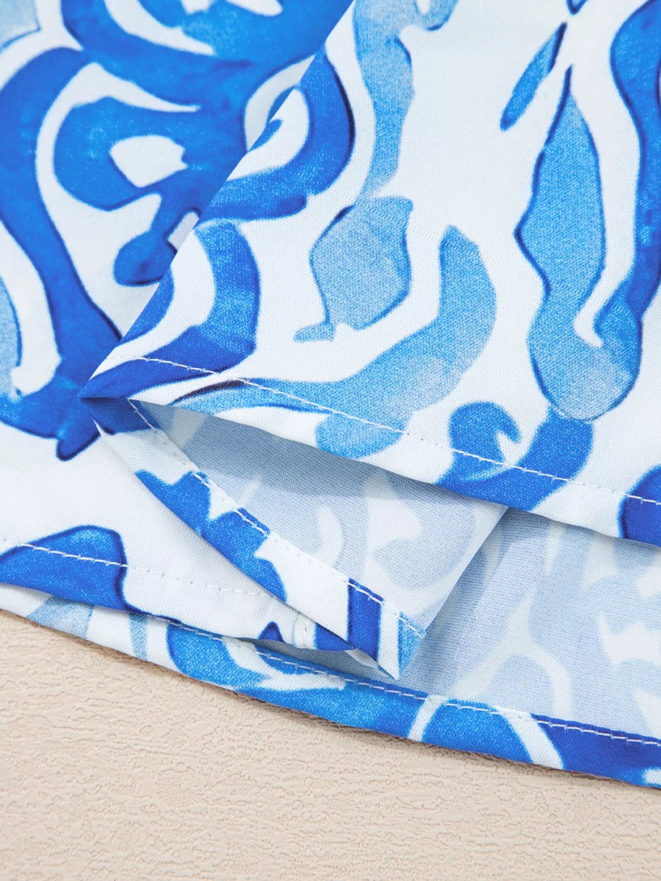 Printed Tie Split Neck Button Front Puff Sleeve Shirt