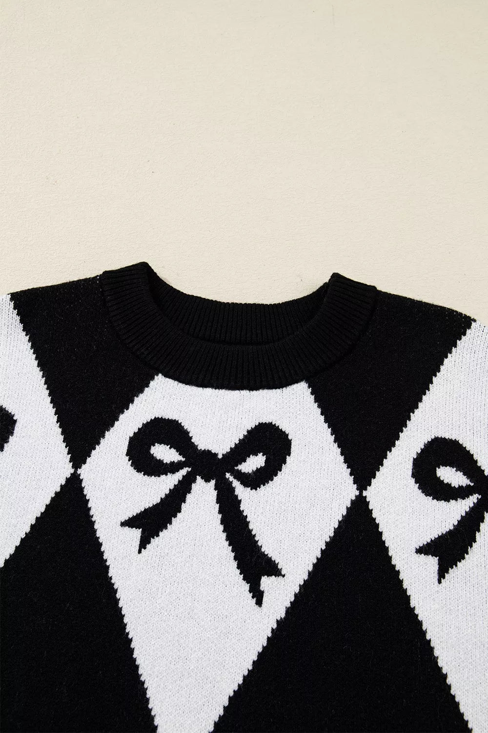 Bow Pattern Long Sleeve Contrast Sweater