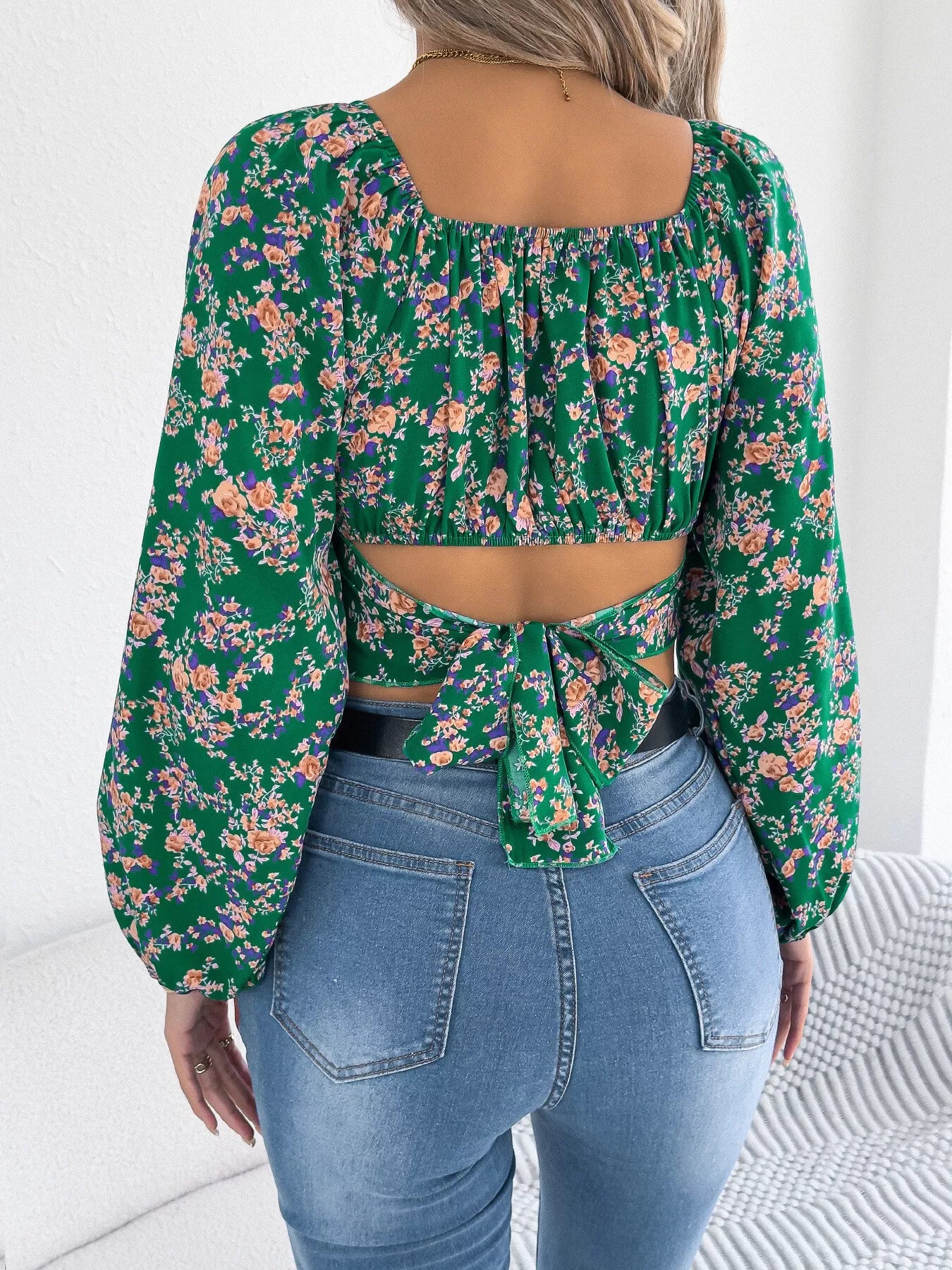 Floral Balloon Sleeve Square Neck Crop Blouse