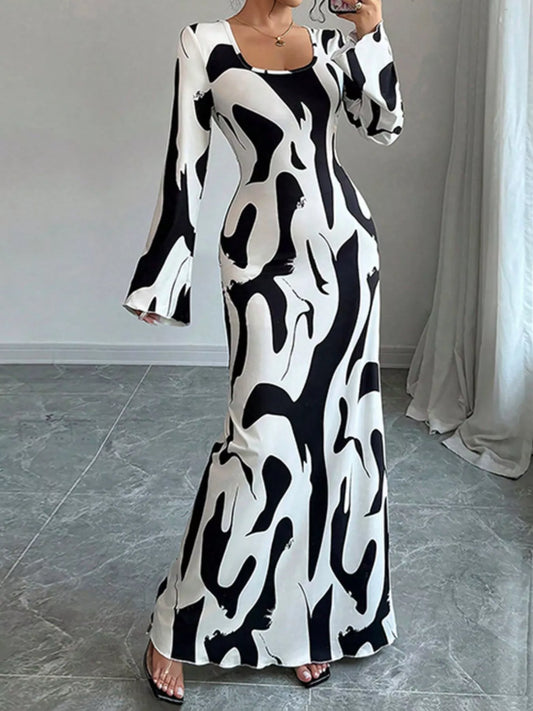 Abstract Print Long Sleeve Maxi Dress White Black