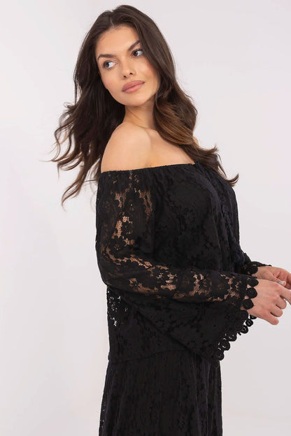 Elegant Spanish Neck Lace Tie Blouse
