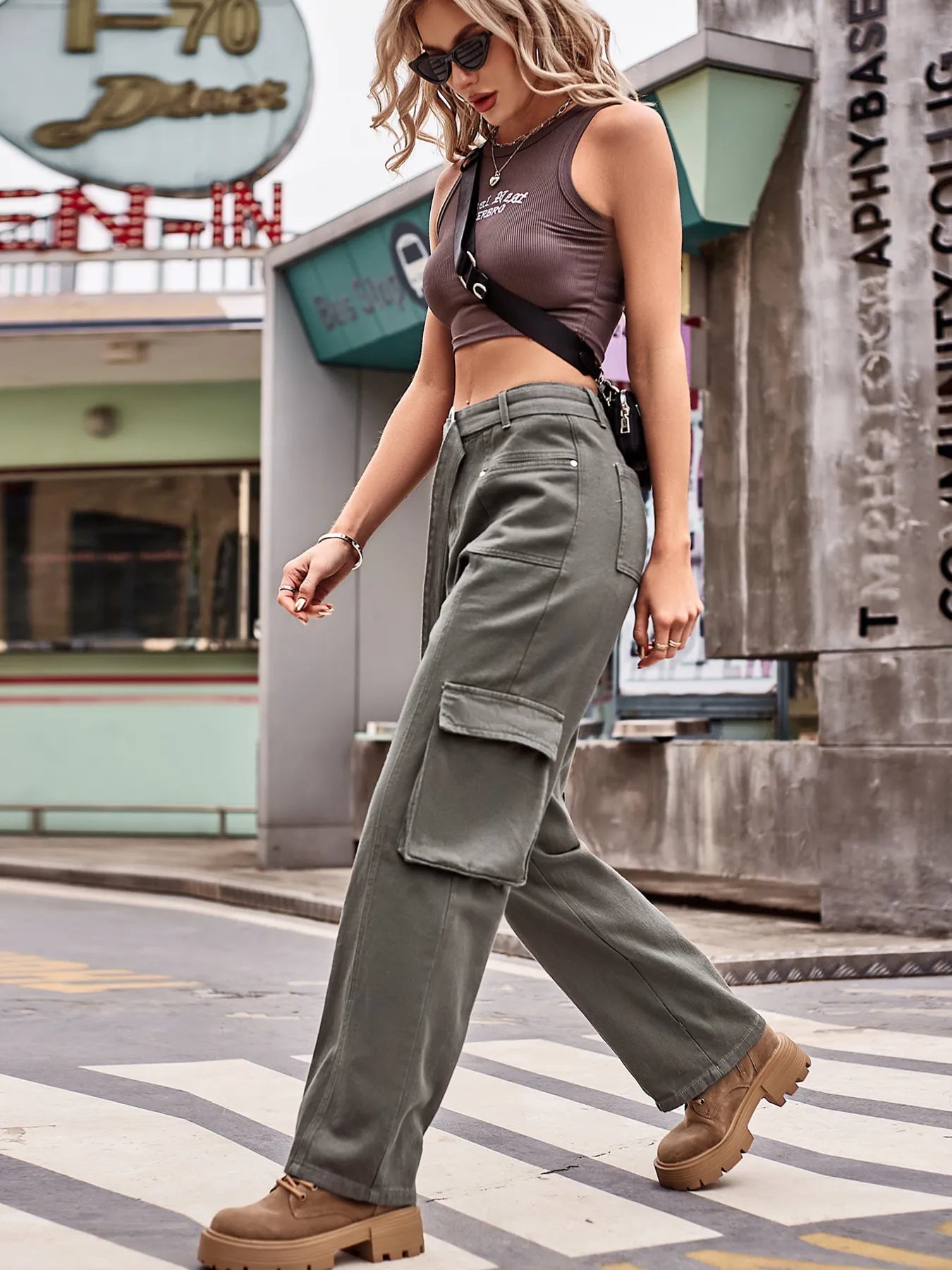 Cargo Wide Leg Jeans