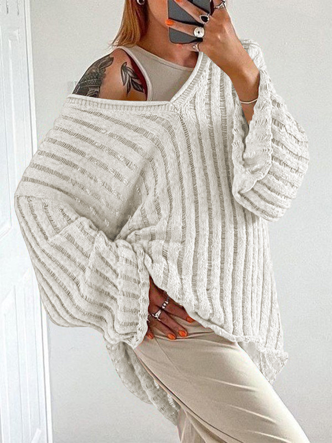 V-Neck Long Sleeve Sweater White