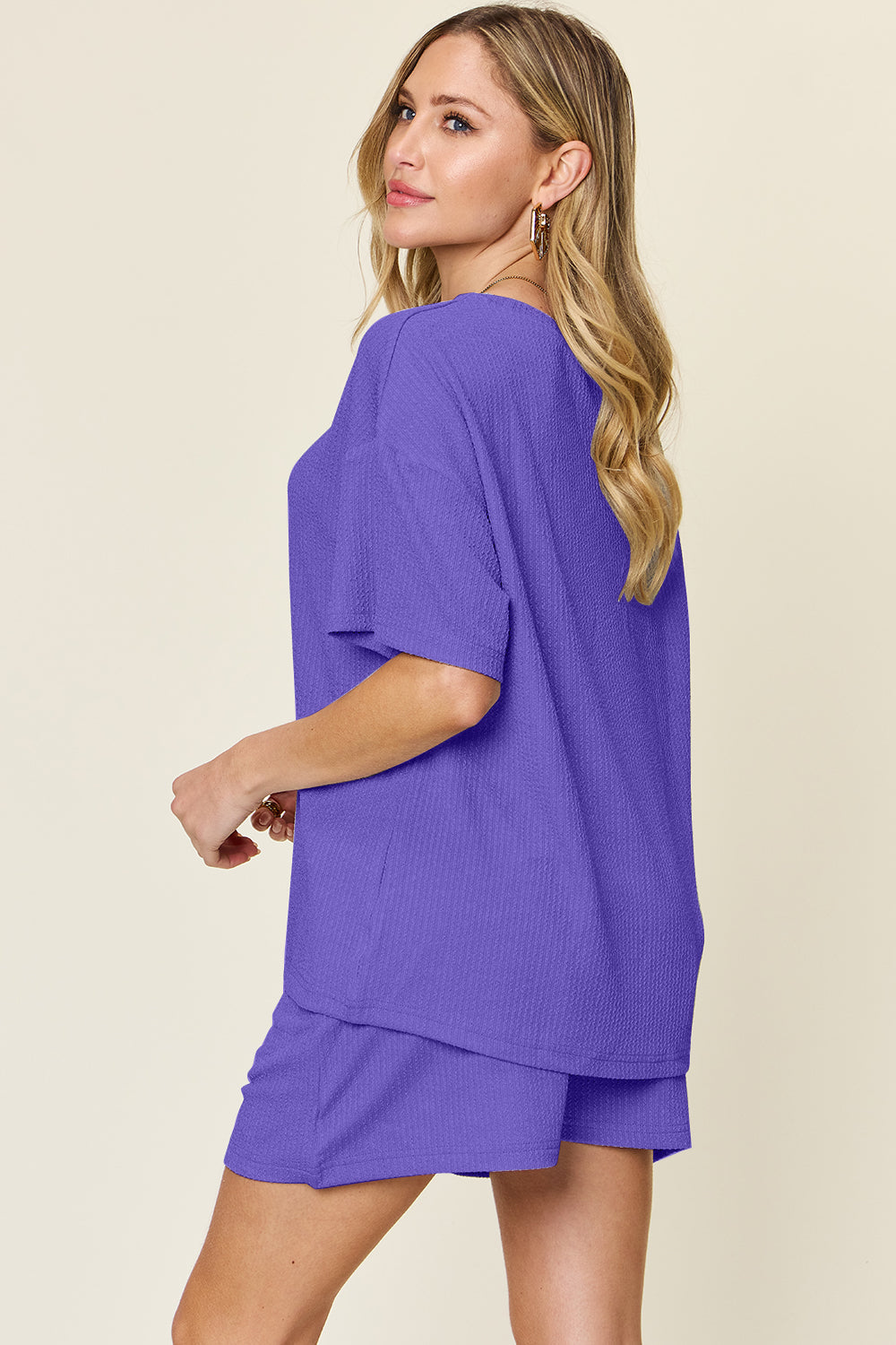 Slightly Stretchy Round Neck T-Shirt & Shorts Set