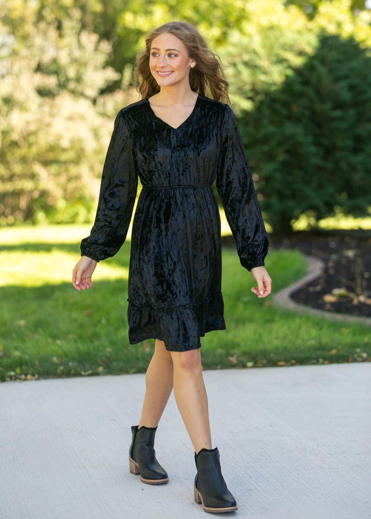 Diana Velvet Midi Dress