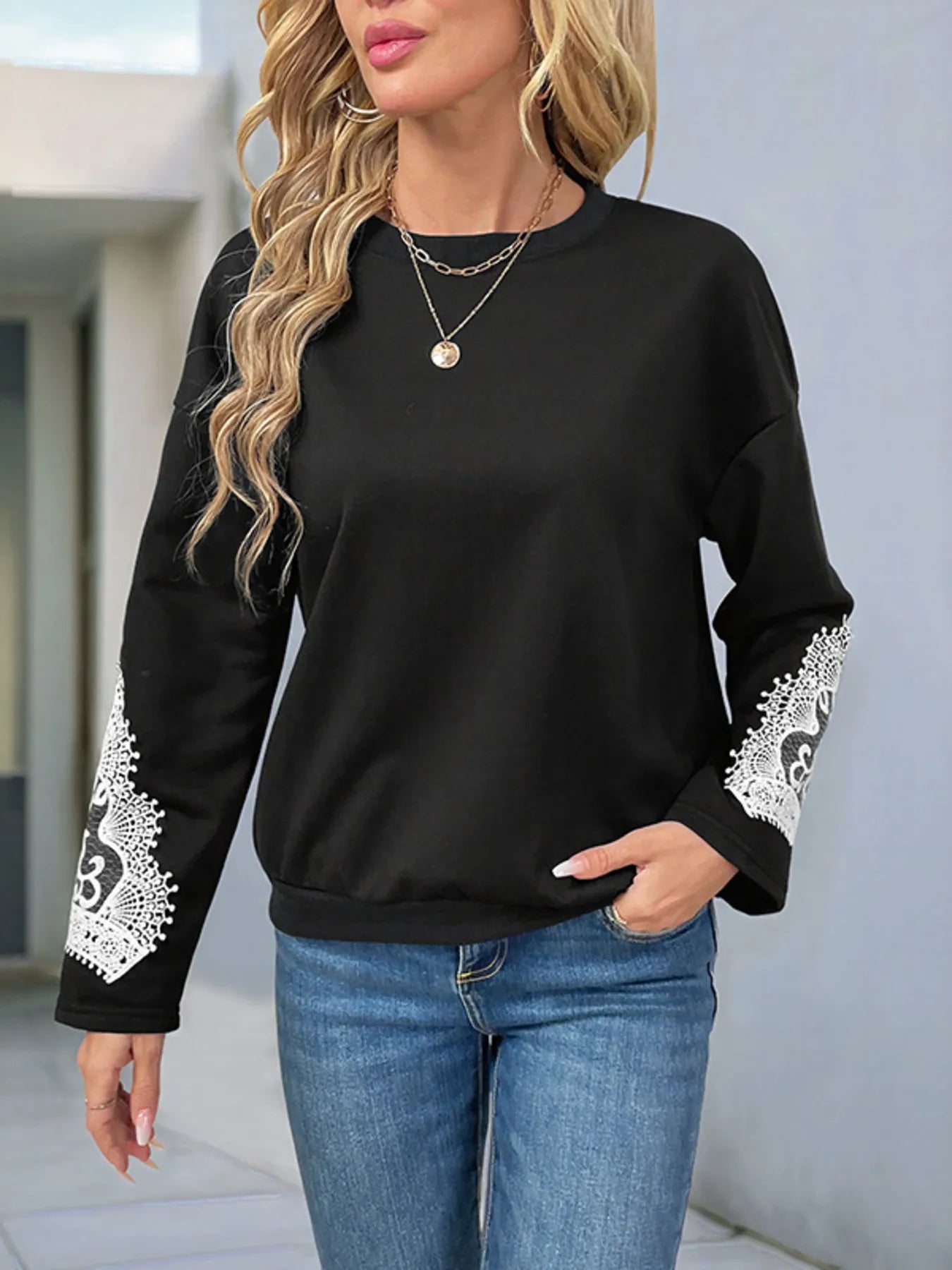 Lace Detail Long Sleeve Sweatshirt Black