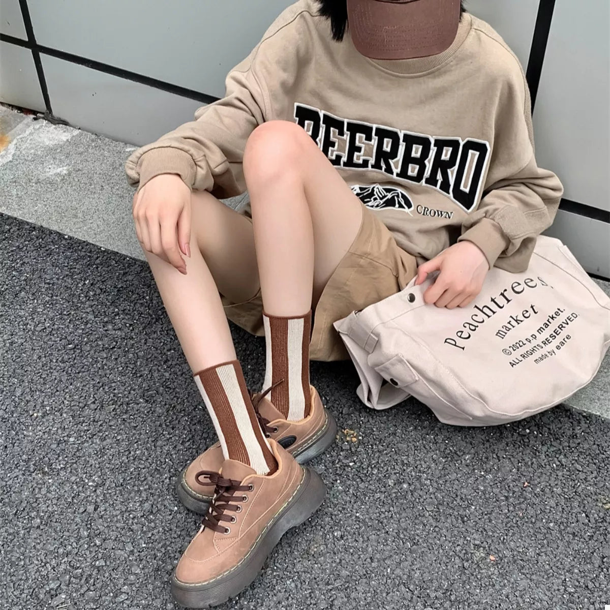 Contrast Striped Crew Socks