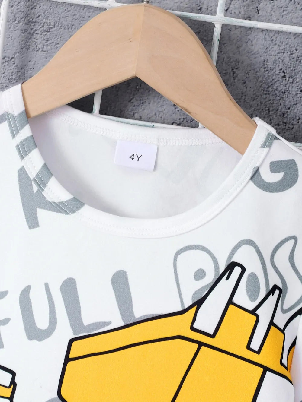 Children's Round Neck Cartoon Graphic T-Shirt and Shorts Set