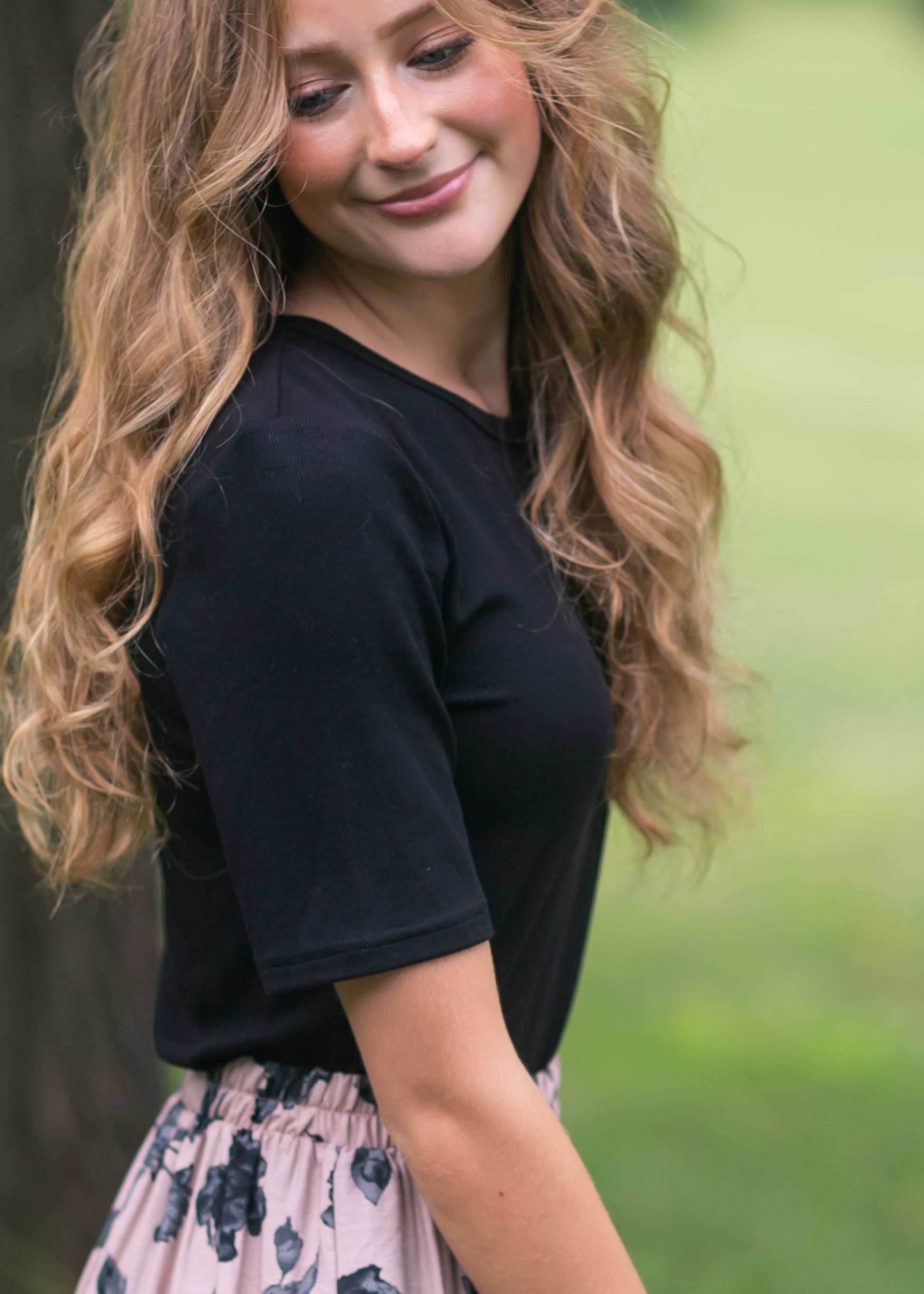 Essential Ribbed Half Sleeve Tee