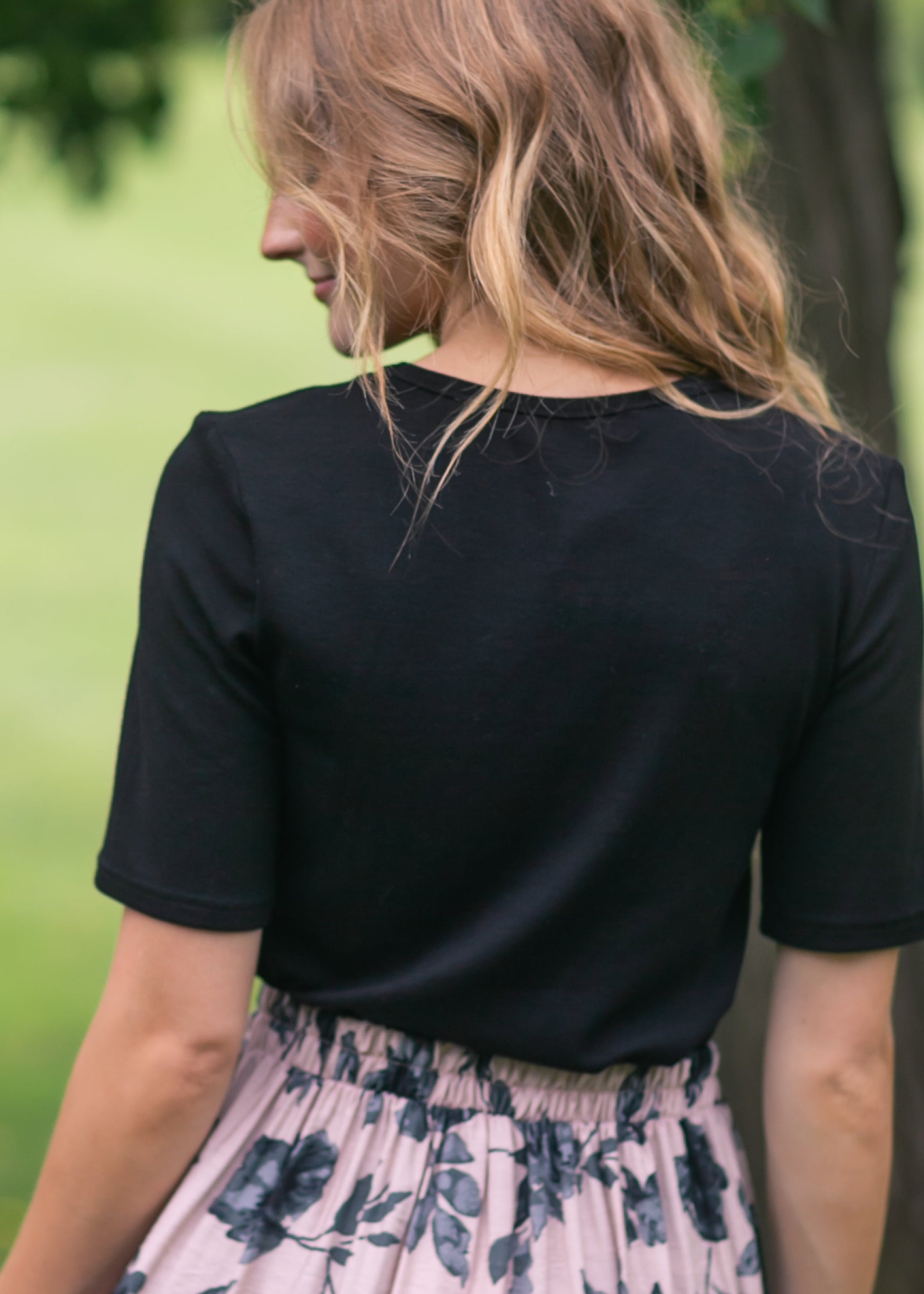 Essential Ribbed Half Sleeve Tee