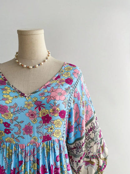 Plus Size Floral Print V-Neck Dress