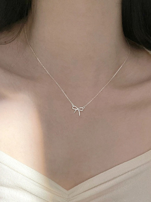 Modern 925 sterling silver simple and sweet clavicle bow necklace