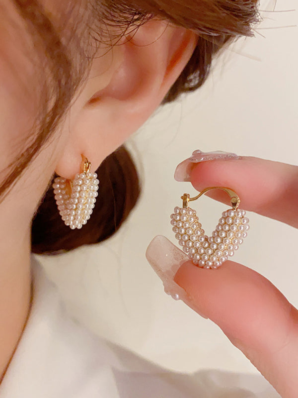 Modern sweet millet beads love heart sweet and cool niche design earrings