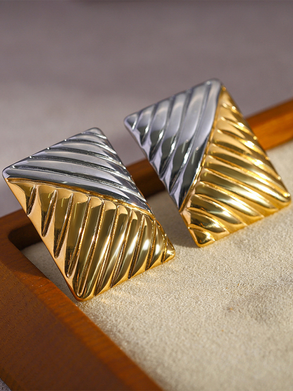Women's minimalist square texture gold and silver color matching earrings Golden FREESIZE
