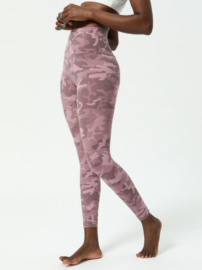 Women's Double-Sided Camouflage Yoga Pants - Nude Print Design