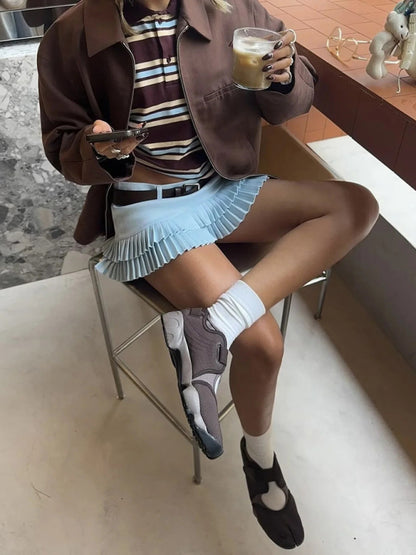 Sexy sweet and spicy low waist hot girl pleated skirt Clear blue