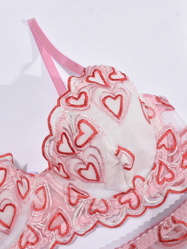Love Embroidery Sexy Temptation Lingerie Four-piece Set