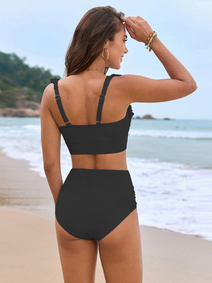 Modern swimsuit ruffled three-piece bikini