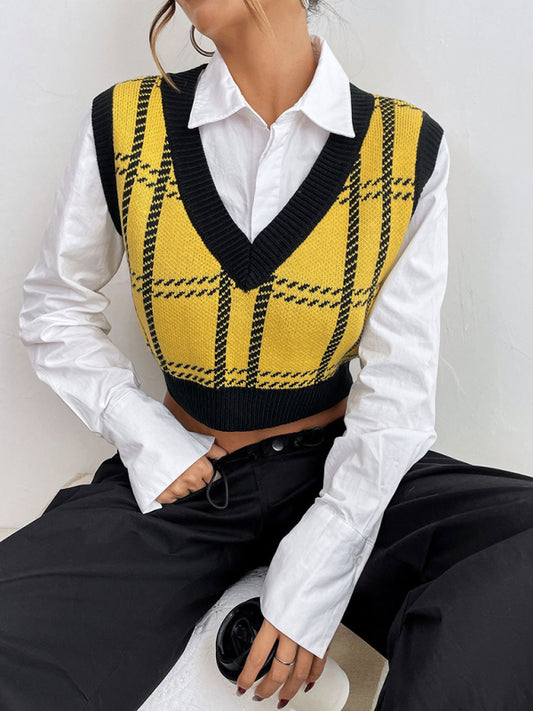 Checked V-Neck Vest - Knitted Sleeveless Sweater Yellow