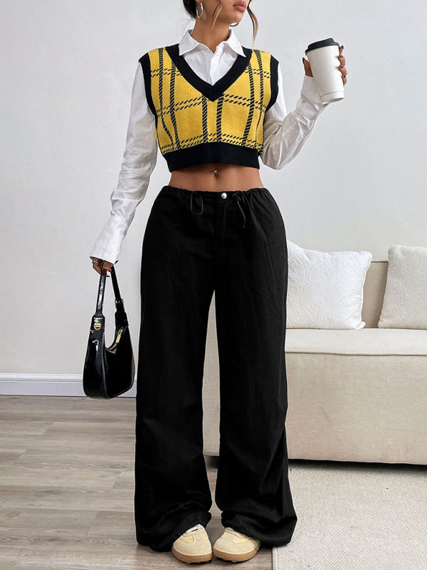 Checked V-Neck Vest - Knitted Sleeveless Sweater