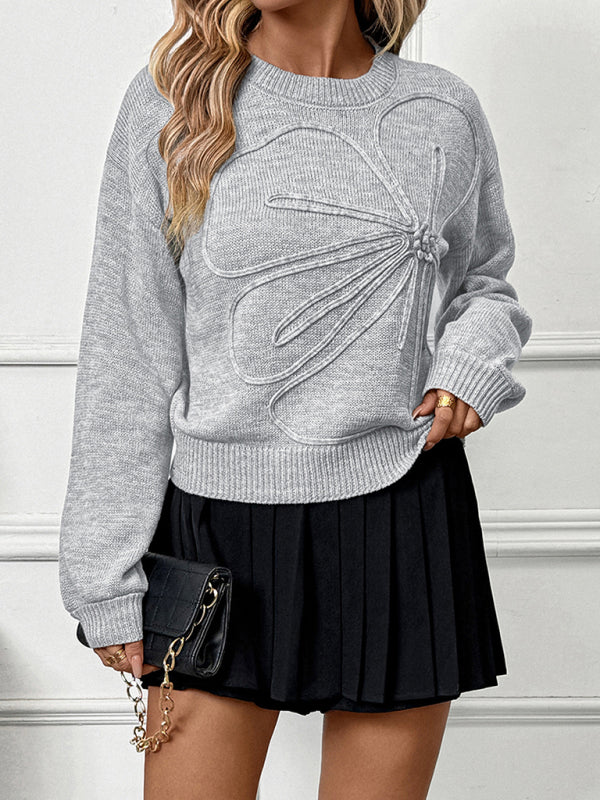 Solid color simple three-dimensional flower round neck pullover sweater