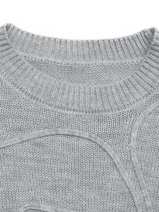 Solid color simple three-dimensional flower round neck pullover sweater