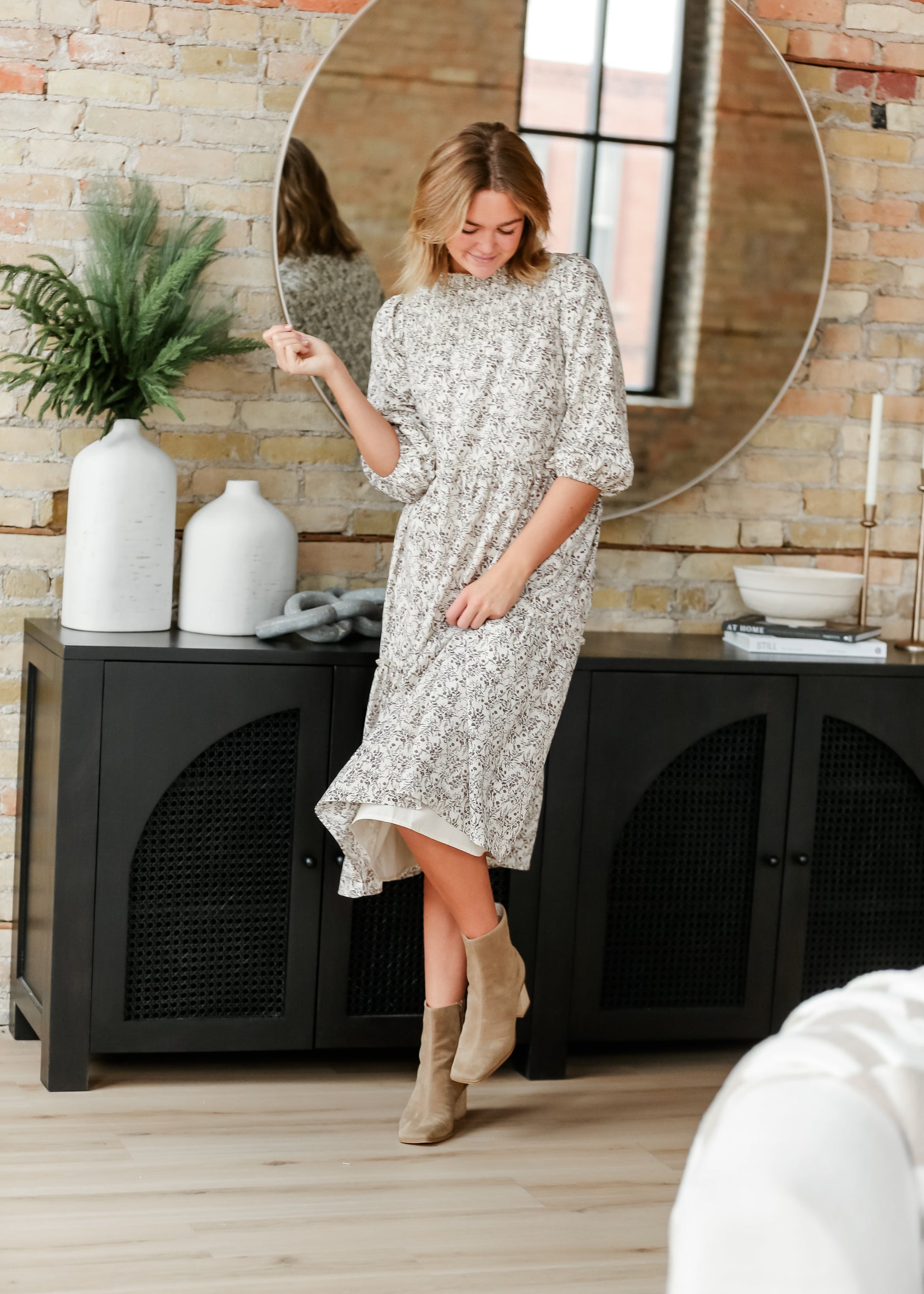 Isla 3/4 Sleeve Midi Dress