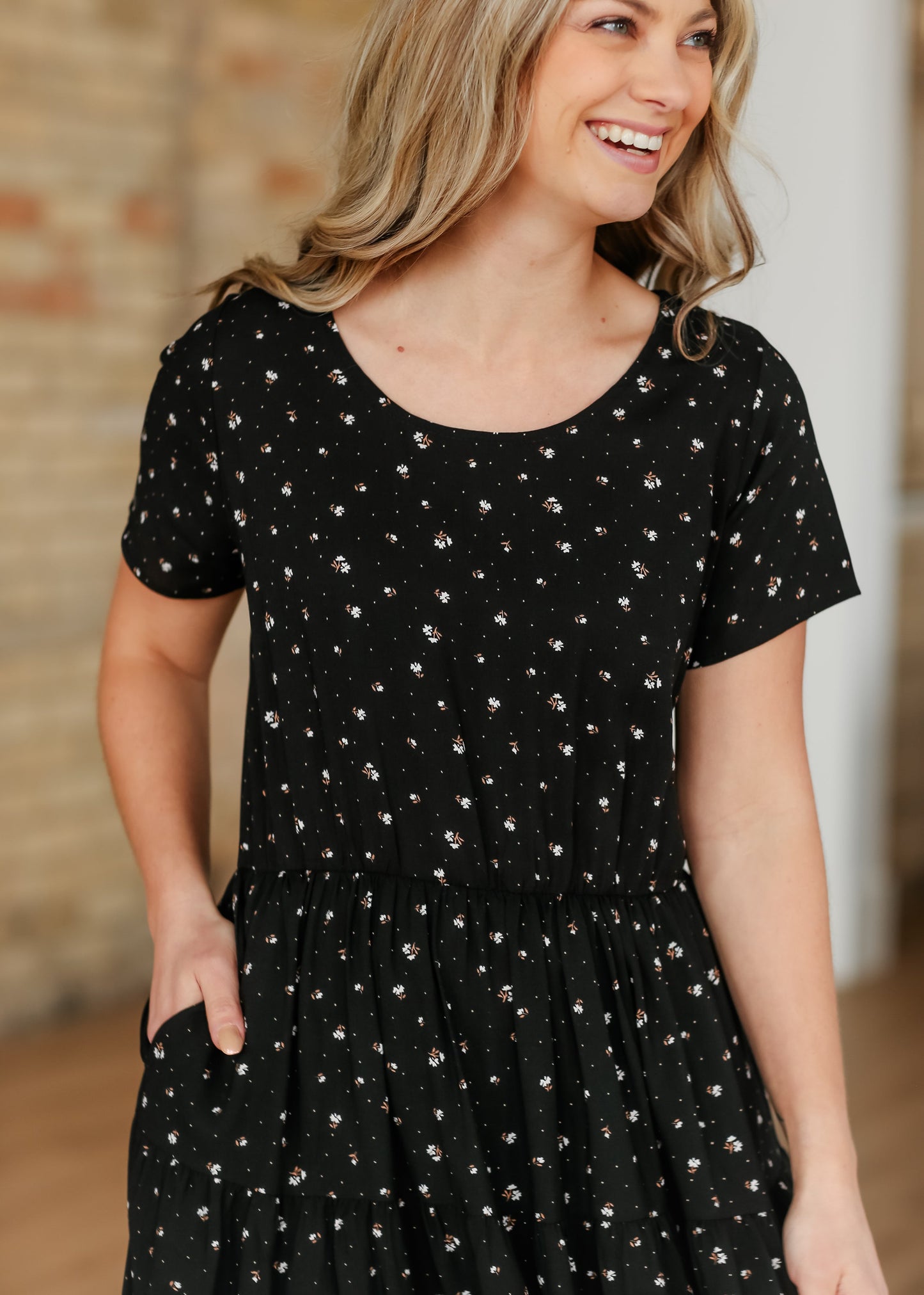 Jenna Floral Knit Short Sleeve Tiered Midi Dress