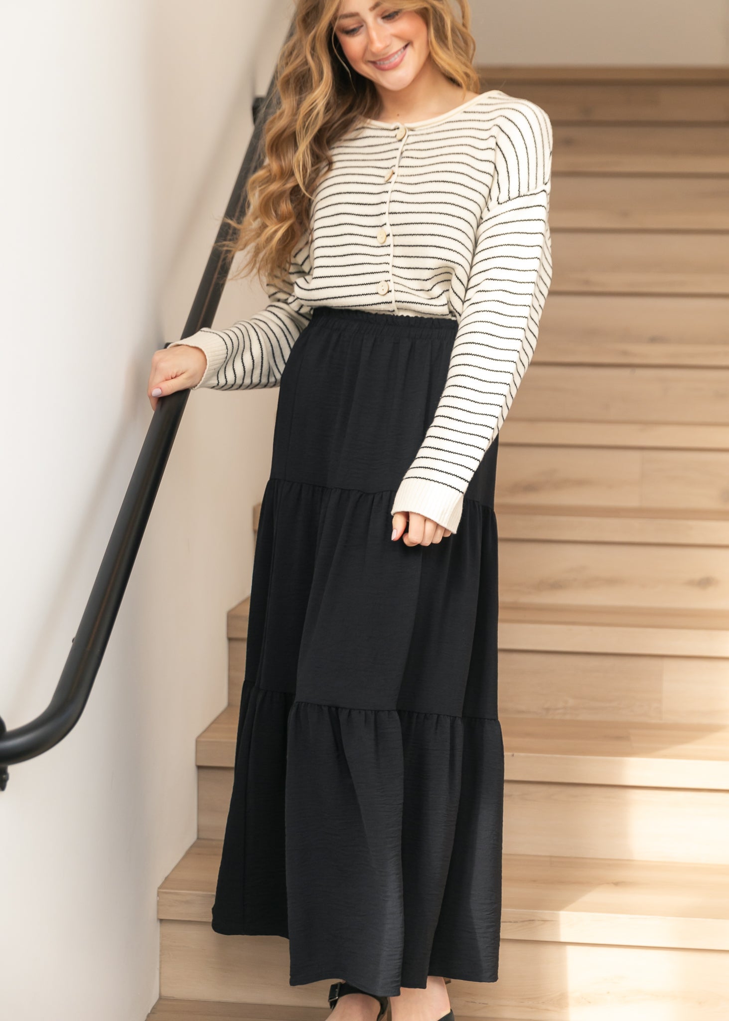 Jill Stretch Waist Tiered Maxi Skirt