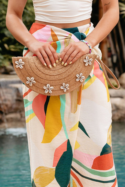 Khaki Straw Seashell Wristlet Clutch - FINAL SALE