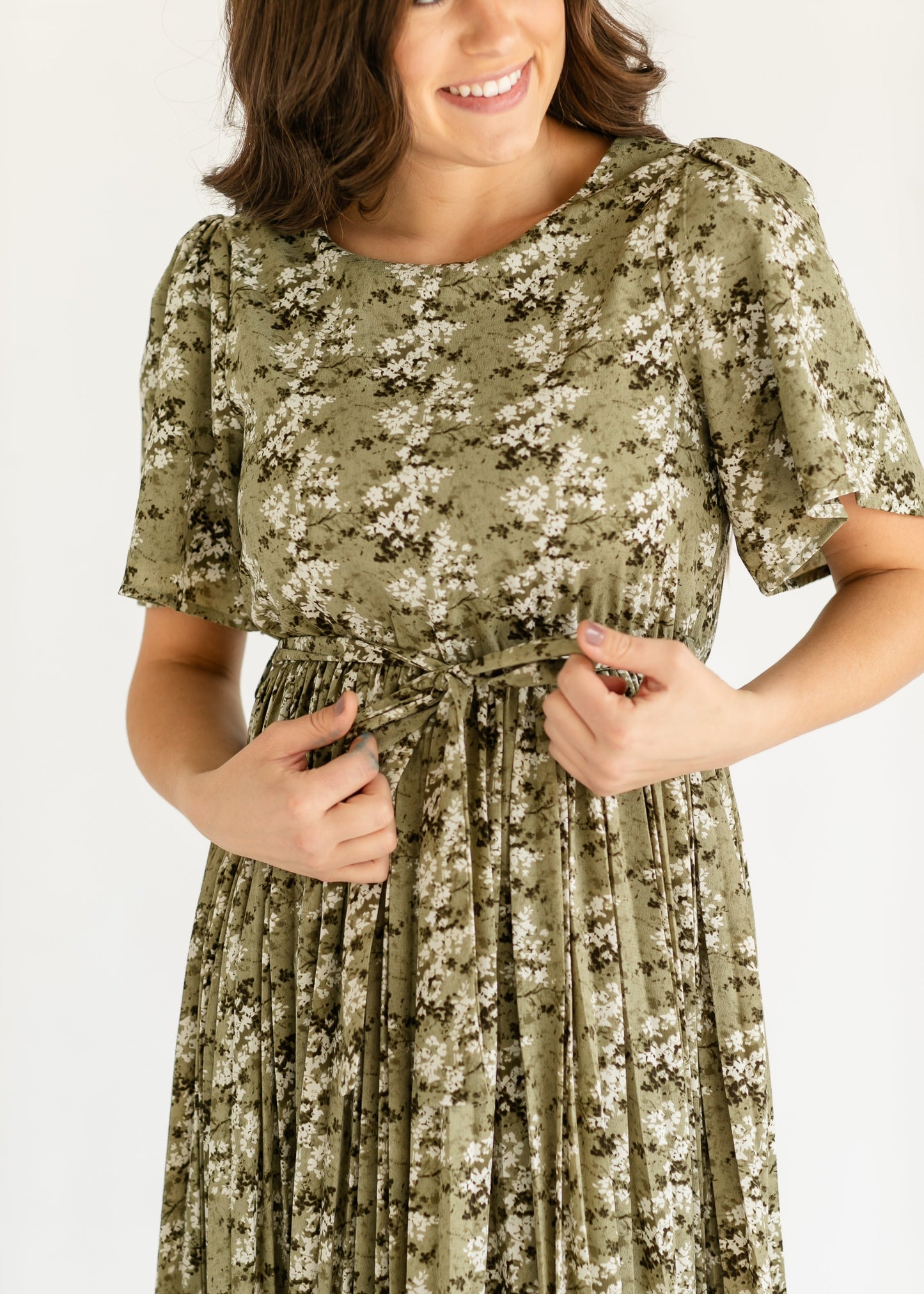 Louise Short Sleeve Pleated Midi Dress