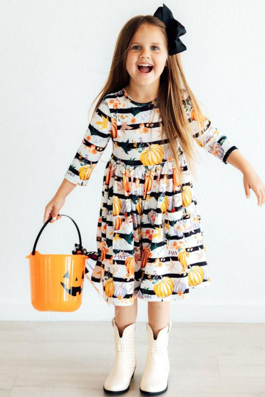 Pumpkins & Peonies 3/4 Sleeve Pocket Twirl Dress