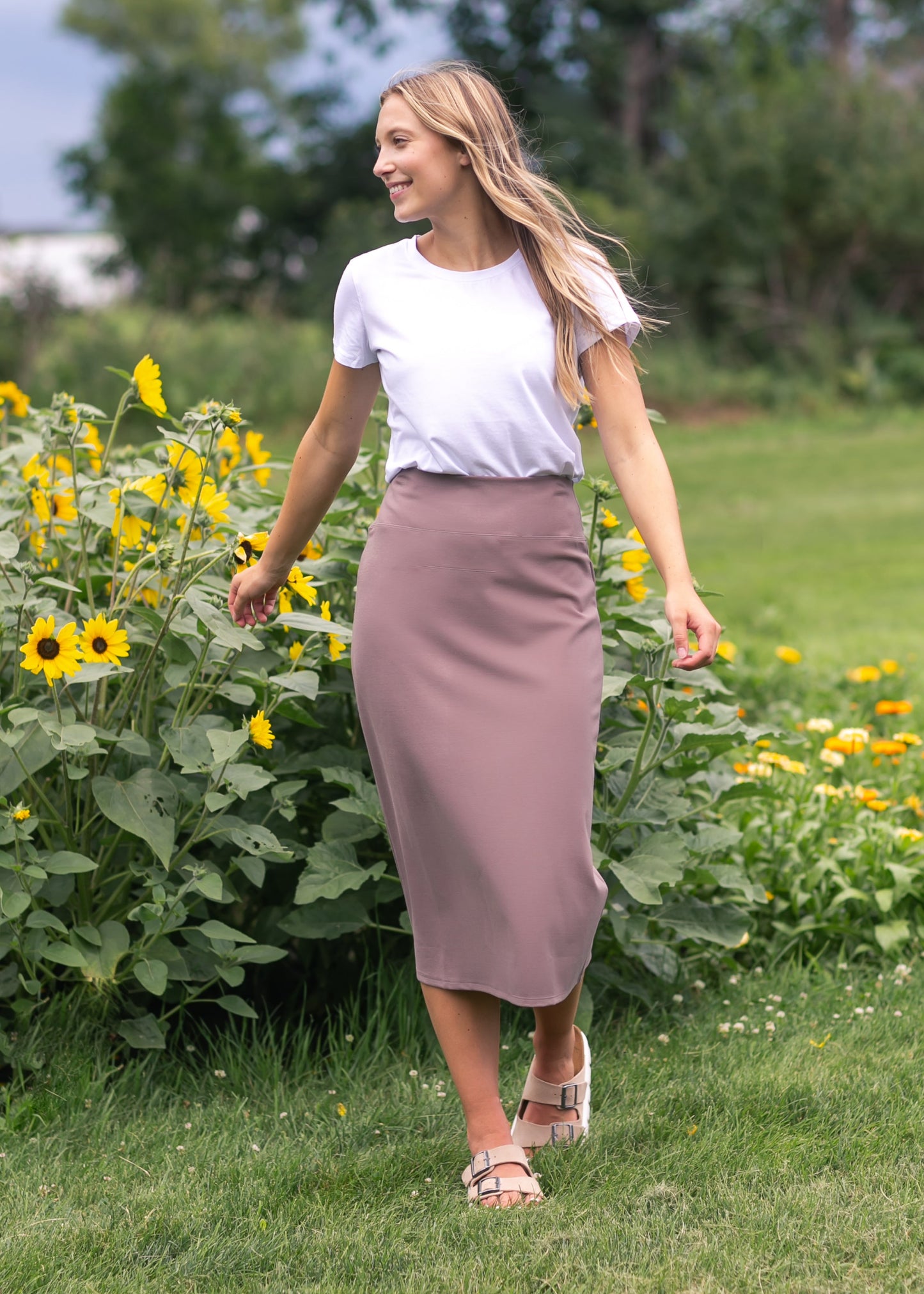 Quinn Midi Skirt 31 Inch Dark Taupe