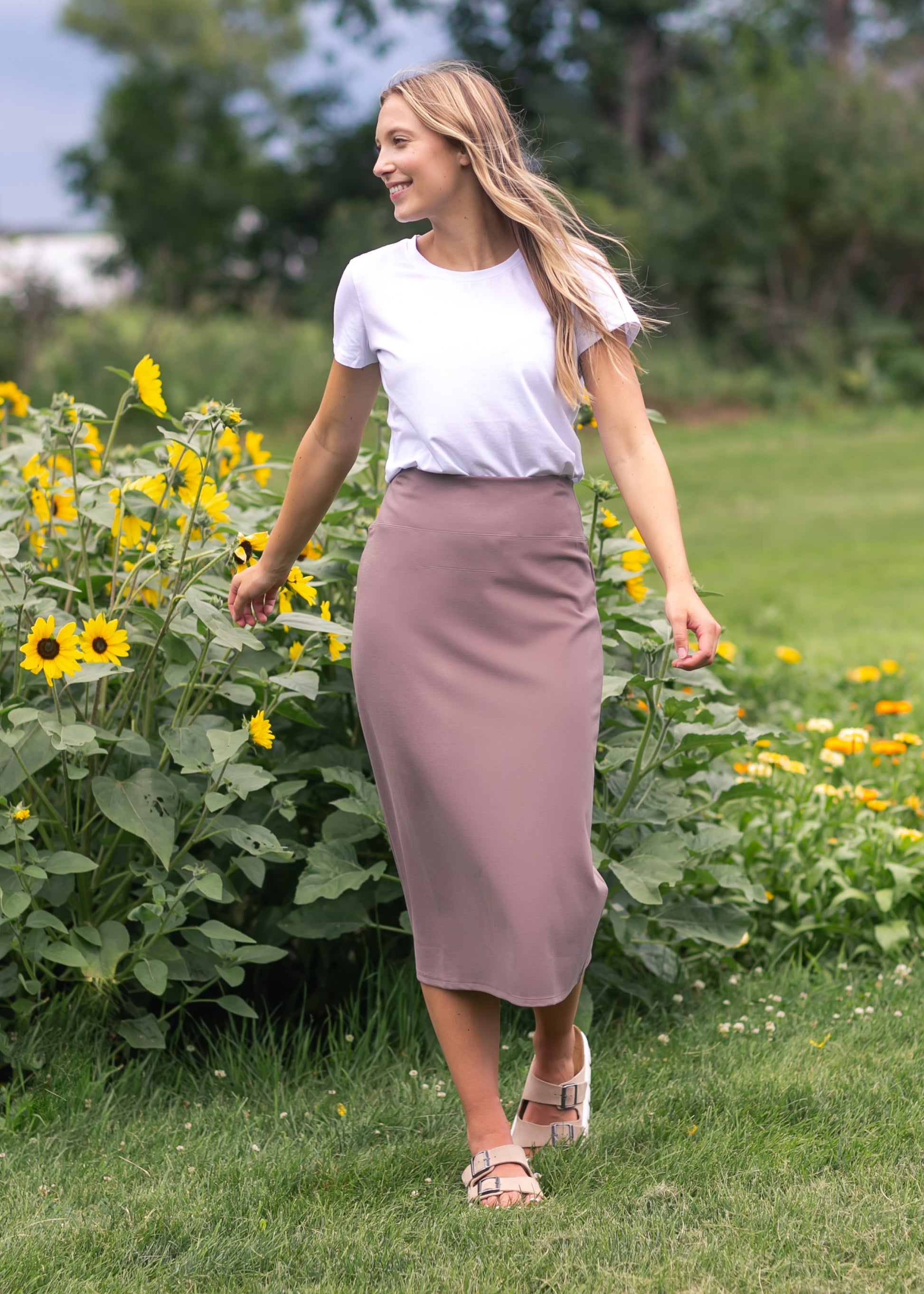Quinn Midi Skirt 31 Inch Dark Taupe